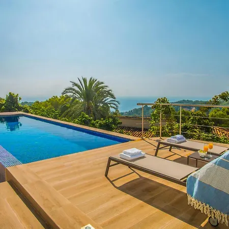 Villa Abahana La Casa Blanca *